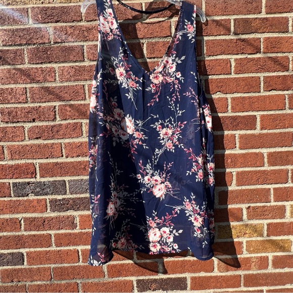 Torrid 2 Floral Print Top Sheer Chiffon High Low V-Neck Swing Tank Size 2X - Picture 6 of 6